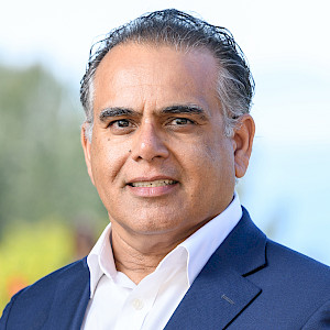 Gary Thiara, Director